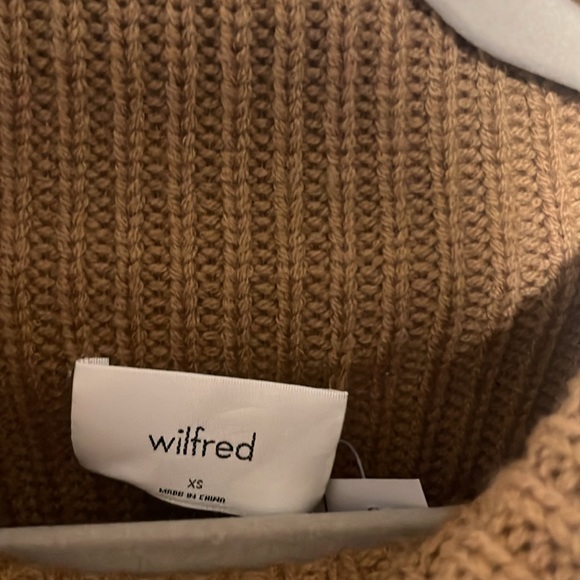 NWT Wilfred Montpellier Merino Wool Waist Turtleneck size xs - Picture 2 of 9